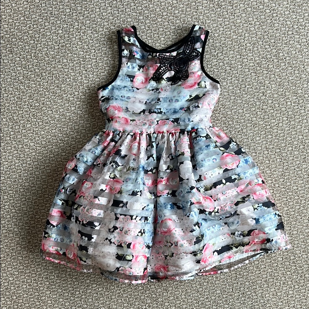 Pippa & Julie Floral Kids puffy party Dress with a bow
